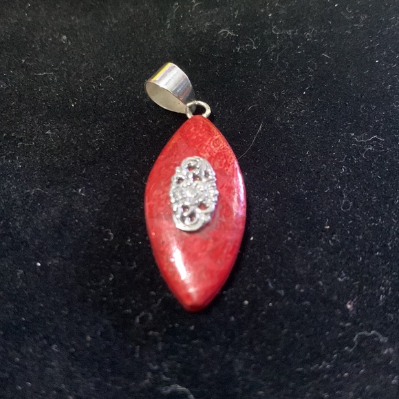 Sponge Coral Pendant in Sterling Silver - Picture 6 of 8